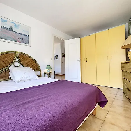 Апартаменты Palais Rouaze 2p Som2151 *